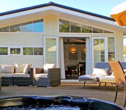 Photo of Chalet M6, The Warren, Abersoch