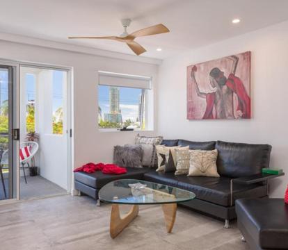 Photo of Chevron Sails