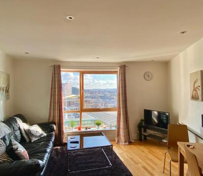 Photo of Leeds Dock Apartment