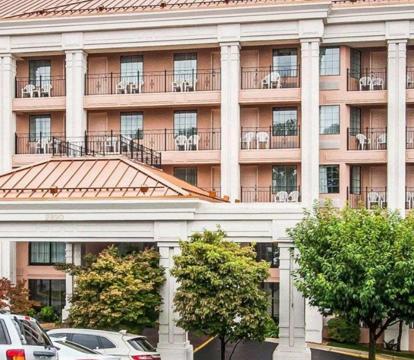 Photo of Clarion Hotel Branson