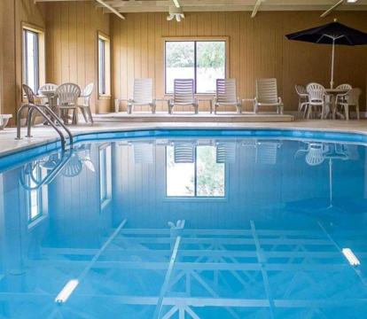 Photo of Norwood Inn & Suites Columbus