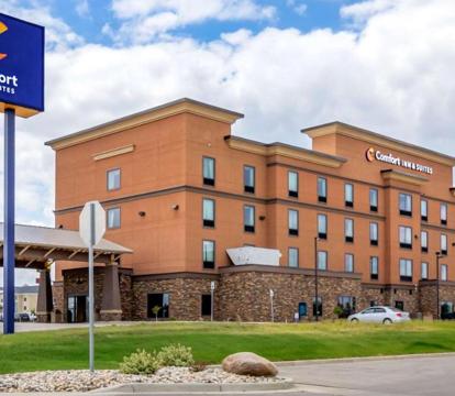 Photo of Comfort Inn & Suites