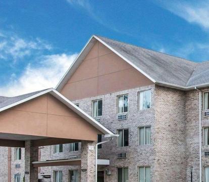 Photo of Comfort Inn Whitehall near Michigan's Adventure