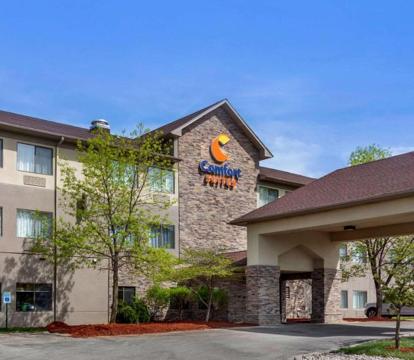 Photo of Comfort Suites Omaha East-Council Bluffs