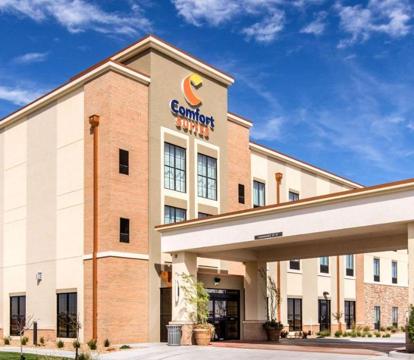 Photo of Comfort Suites