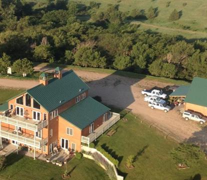 Best hotels Nebraska to enjoy a romantic getaway with your couple, a sexy getaway or a Valentine's weekend