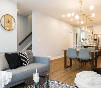 Photo of CONTEMPORARY FARMHOUSE I Central I w LARGE Double Garage I Fast WiFi!