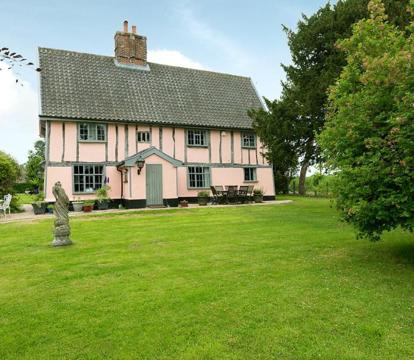 Photo of Corner Farm