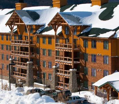 Photo of Hope Lake Lodge & Indoor Waterpark