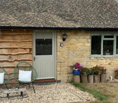 Photo of Cosy Cotswolds Self-Contained One Bedroom Cottage