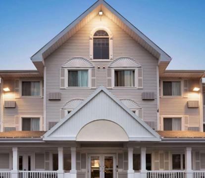 Photo of Travelodge Suites by Wyndham Moncton