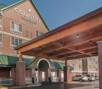 Photo of Country Inn & Suites by Radisson, Rapid City, SD