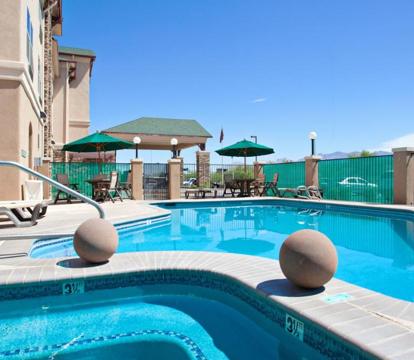 Photo of Country Inn & Suites by Radisson, Tucson City Center, AZ