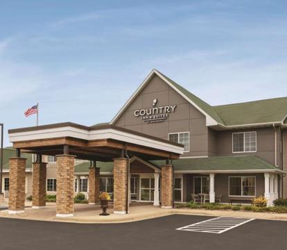 Photo of Country Inn & Suites by Radisson, Willmar, MN