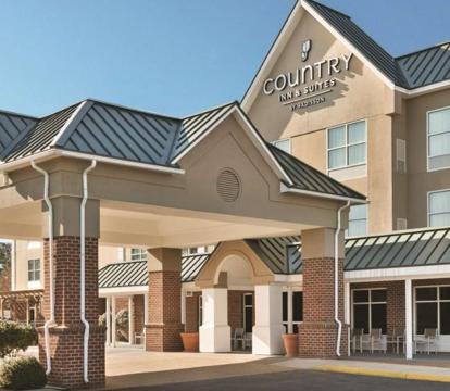 Photo of Country Inn & Suites by Radisson, Petersburg, VA