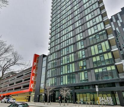 Photo of Cozy Skyline Entire Condo in Downtown, Across MTS