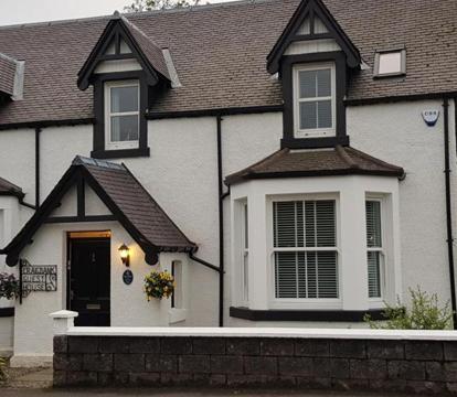 The most romantic hotels and getaways in Crianlarich (Central Scotland)