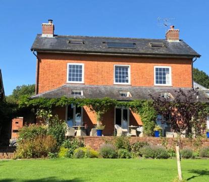 Photo of Cwmllechwedd Fawr CYF