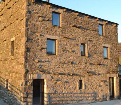 Adults Only Hotels in Ingleton (North Yorkshire)
