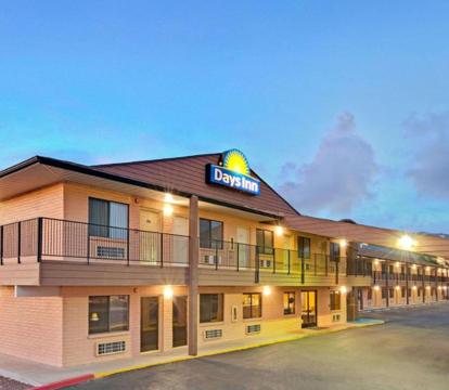 Photo of Days Inn by Wyndham East Albuquerque