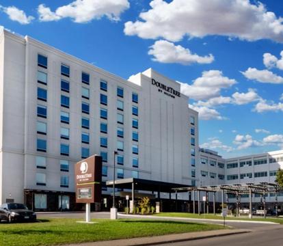 Photo of DoubleTree by Hilton Hotel Niagara Falls New York