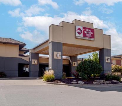 Photo of Best Western Plus Dubuque Hotel and Conference Center