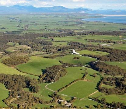 Photo of Eagle Rock retreat B&B, Fish Creek