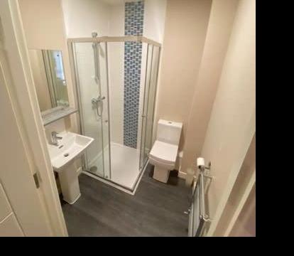 Adults Only Hotels in Egham (Berkshire)