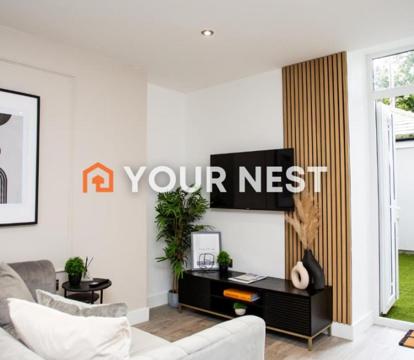 Photo of Entire Modern One Bed Apartment *Roker Sea Front*