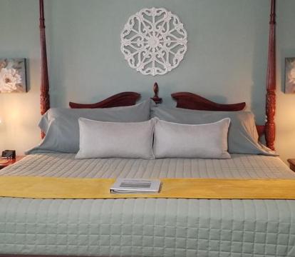 Photo of Evening Shade Inn