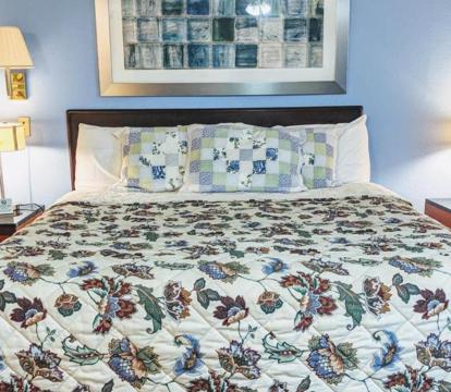 Photo of Executive Inn