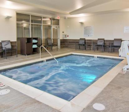 Photo of Fairfield Inn & Suites by Marriott Nashville Airport