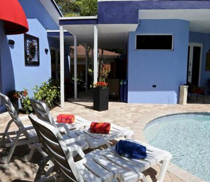 Photo of Fantasy Island Inn, Caters to Men