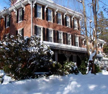 Photo of Faunbrook Bed & Breakfast