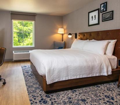 Photo of Four Points by Sheraton Deadwood