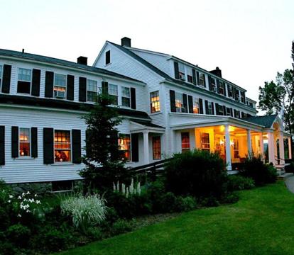 Photo of Franconia Inn