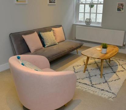 Photo of Ruston Chambers Free parking, Luxury 2 bedroom city center apartment