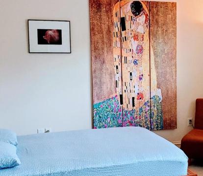 Photo of Free Parking on a Private St., Minutes to Georgetown, MedStar Hospital, Georgetown University and more