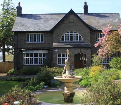 Photo of Gellihaf House