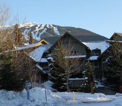 Photo of Glacier's Reach by Whistler Retreats