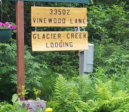 Photo of Glacier Creek Lodging