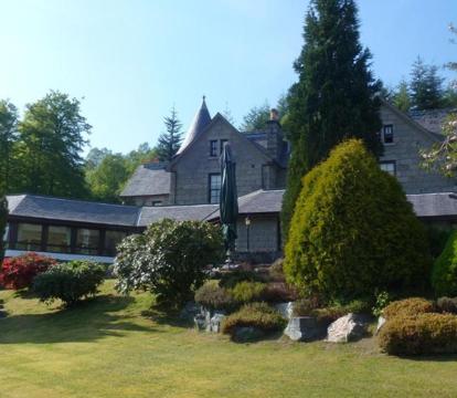 The most romantic hotels and getaways in Roybridge (Highlands)