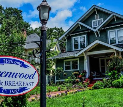 Escape to Romance: Unwind at Our Handpicked Selection of Romantic Hotels in Greensboro (North Carolina)