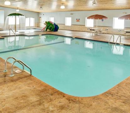 Photo of GuestHouse Inn & Suites Rochester