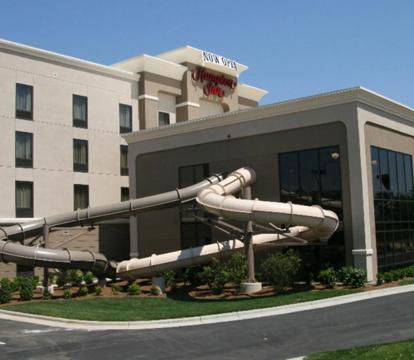 Best hotels with Spa and Wellness Center in Bermuda Run (North Carolina)