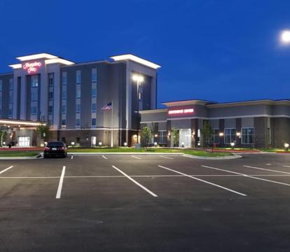 Photo of Hampton Inn Gardner