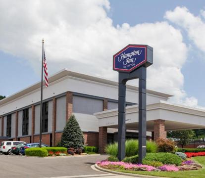 Escape to Romance: Unwind at Our Handpicked Selection of Romantic Hotels in Jasper (Indiana)