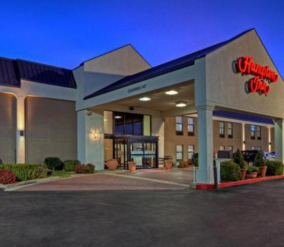 Best hotels with Hot Tub in room in Russellville (Arkansas)