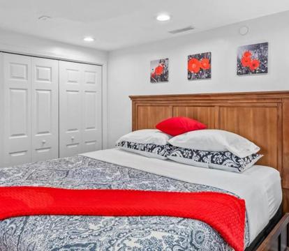 Photo of Harmony Inn, Huntley Illinois