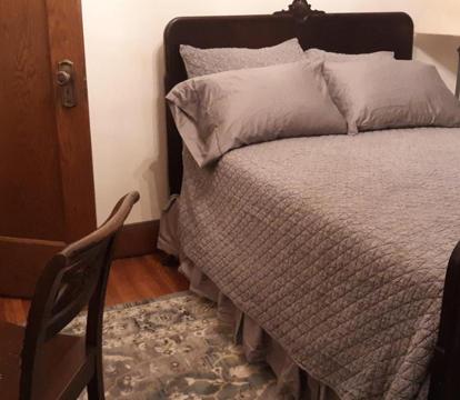 Best romantic and charming adults only hotels in Indiana